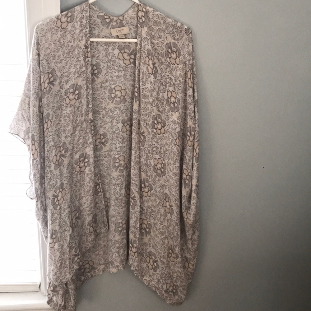 Floral kimono wrap